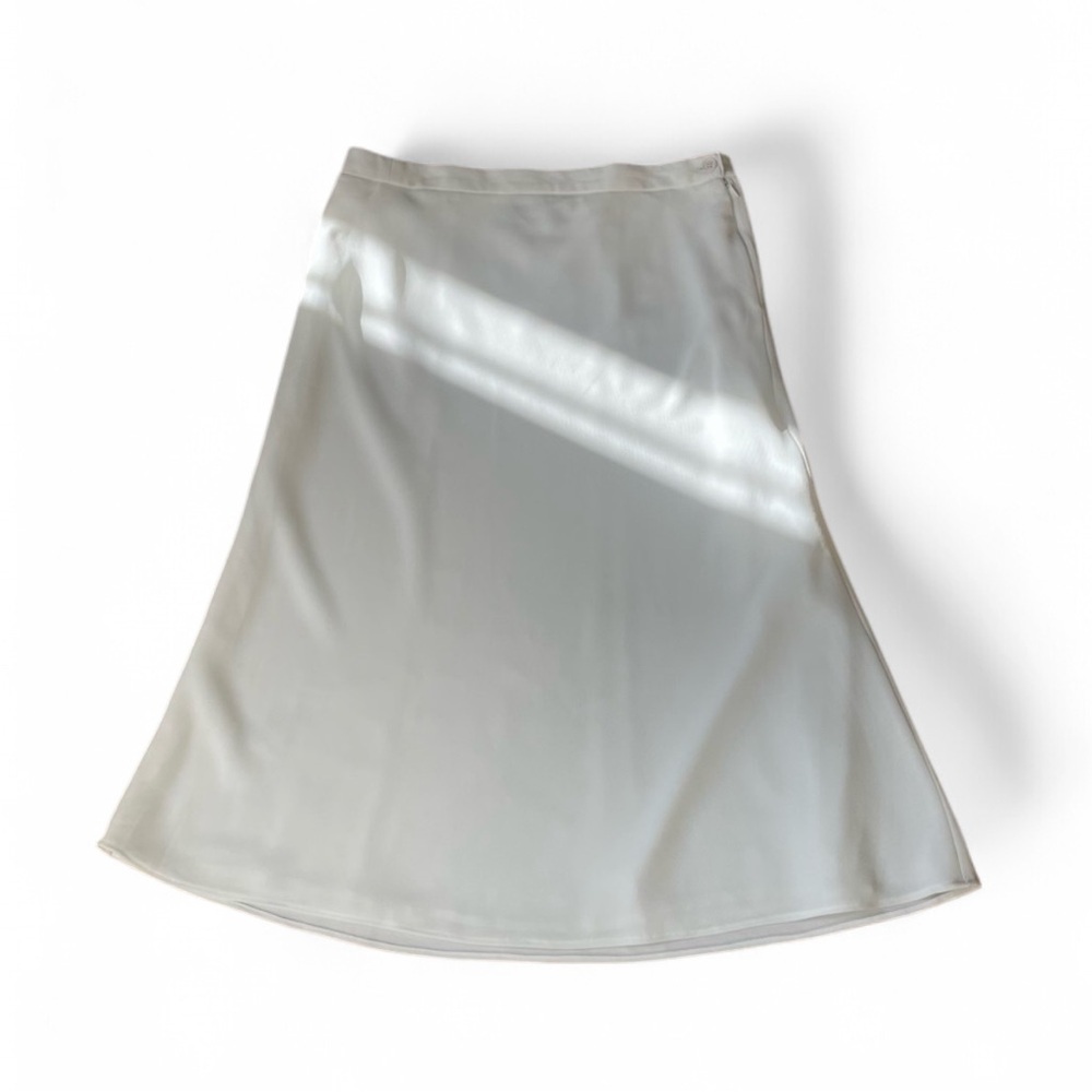 Vintage Lauren Ralph Lauren Off-white Midi length Flowy Skirt in Woman’s 12P
